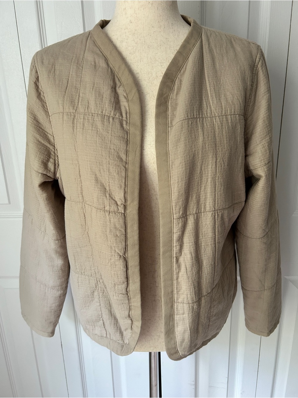 Old Navy Light Taupe Utility Jacket - Picture 2 of 5